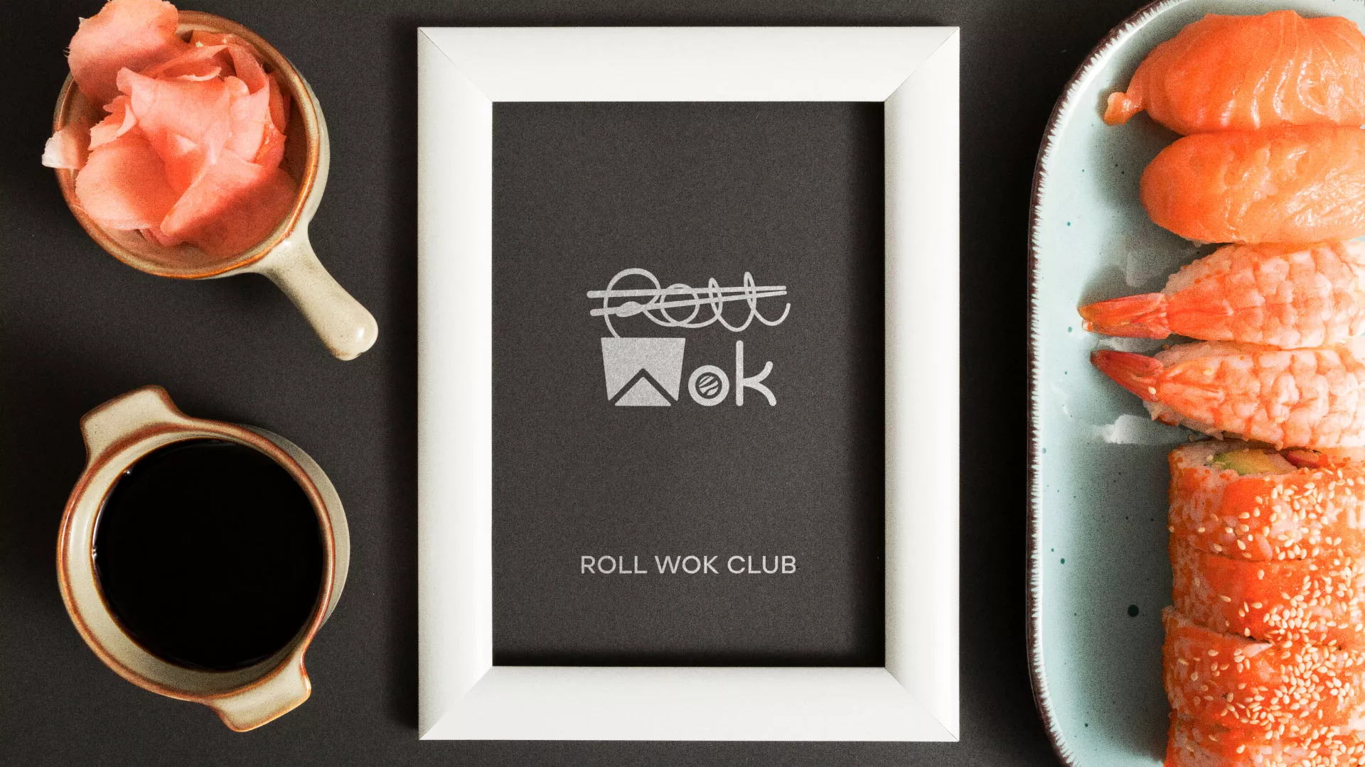 Разработка логотипа суши-бара «Roll Wok Club» в Дзержинске
